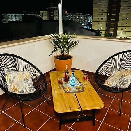 Duplex With Private Rooftop And Views Apartamento *