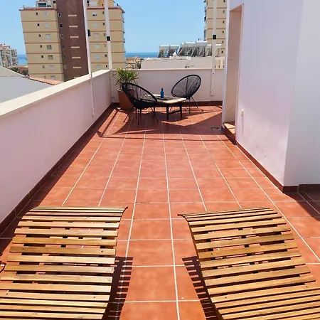 Duplex With Private Rooftop And Views *
