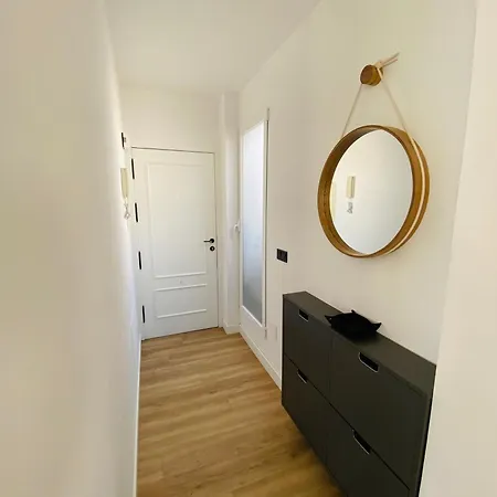 Duplex With Private Rooftop And Views *